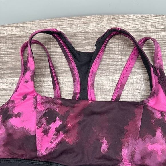 Lululemon 6 pink/black tie dye racerback Removable pad activewear sport bra - Picture 4 of 8
